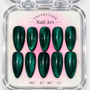 Emerald Eclipse press-on nails, Karève