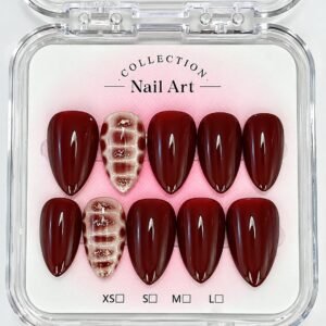 Mocha Mist press-on nails, Karève